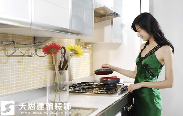 <a href=http://www.cm-biz.cn/anli/ target=_blank class=infotextkey>合肥工裝</a>公司